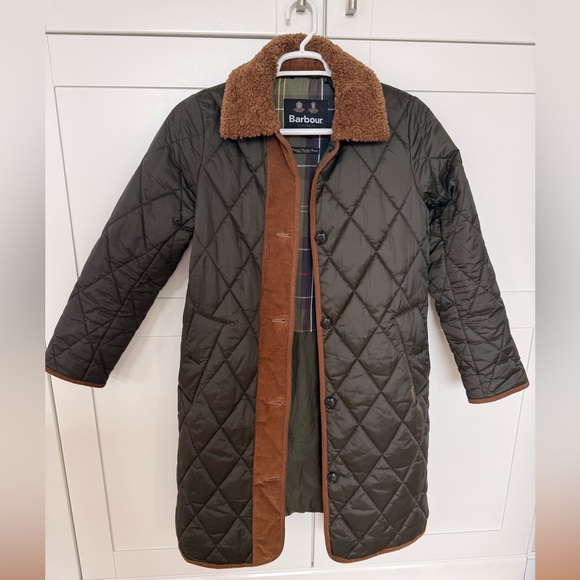 Barbour Jackets & Blazers - Barbour | Quilted Long Coat with Contrast Collar - Dark Green